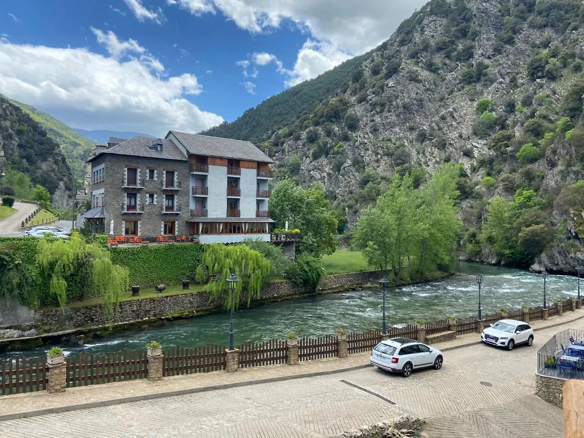 Hotel Lamoga Llavorsi